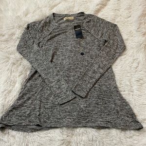 Hollister Long Sleeve Shirt